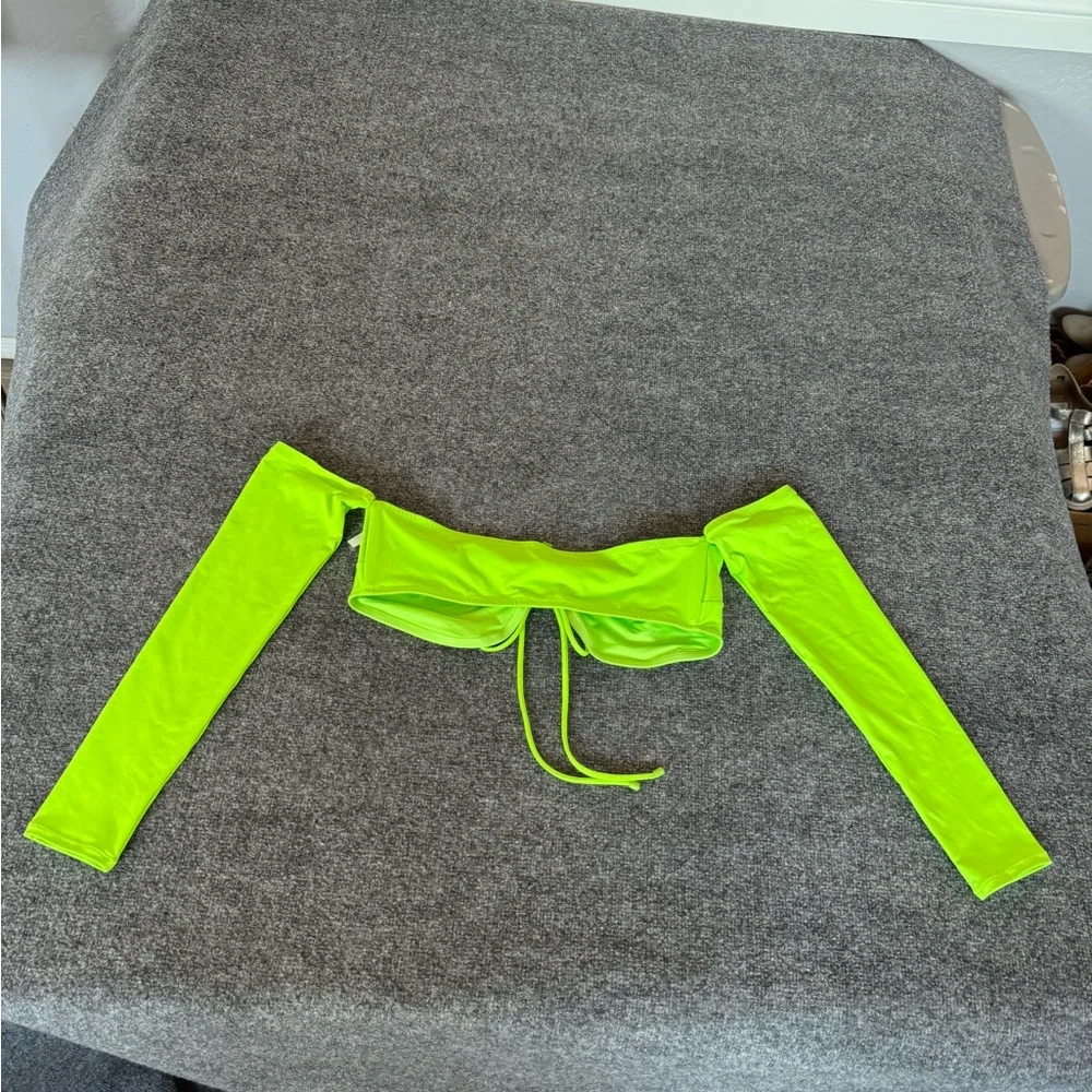 SWIM‎ SWIM LONG SLEEVE BIKINI TOP NEON GREEN SIZE XL